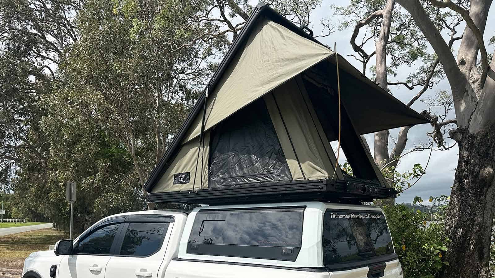 LX27 Clamshell Rooftop Tent – The Bush Company USA